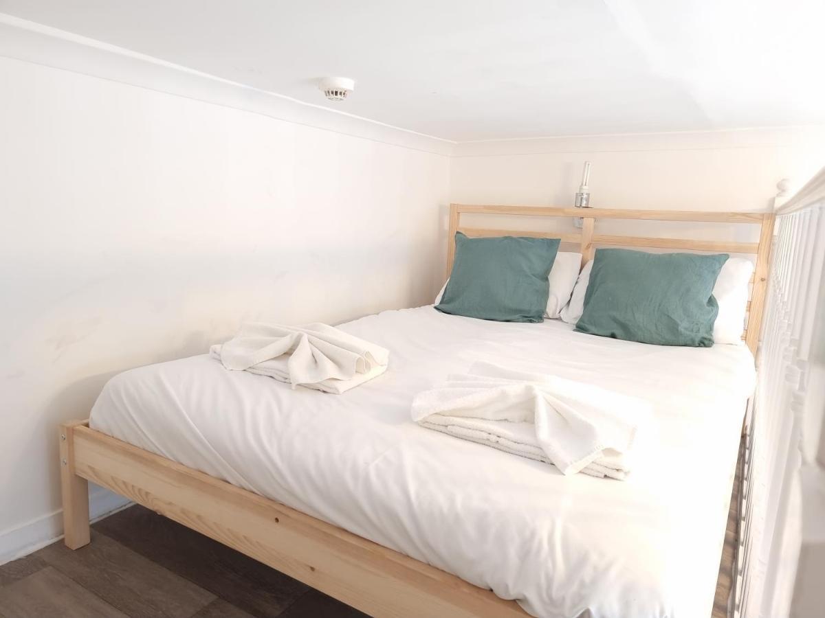 F8-Mezzanine 1St Floor Flat Fits 3 Near Paddington Lejlighed London Eksteriør billede